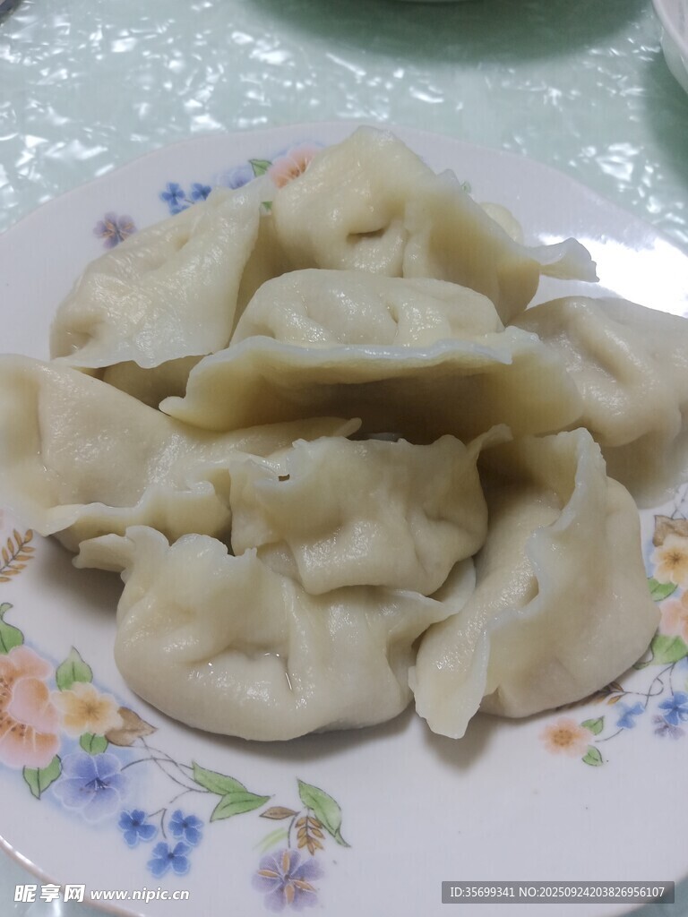 一盘美味饺子