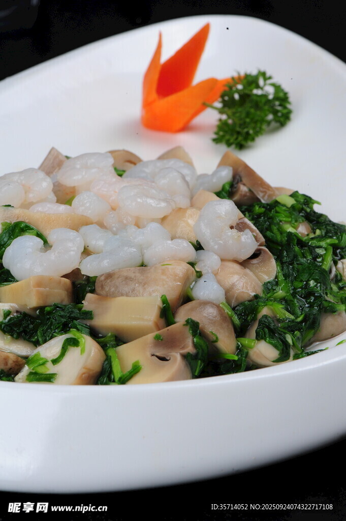 蘑菇烩虾仁
