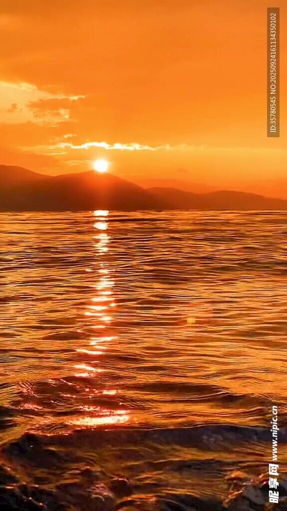 海上日落美景