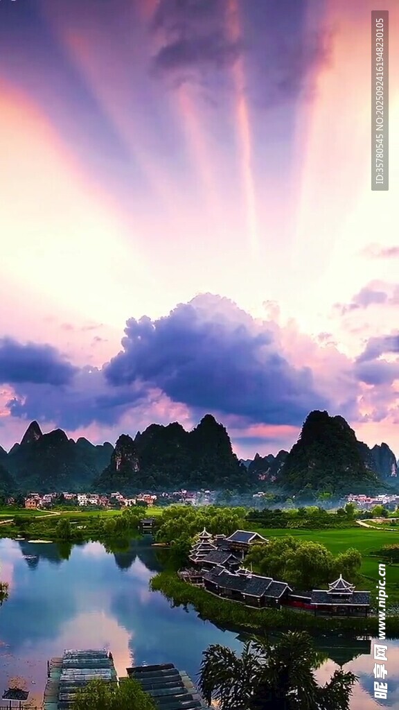 梦幻山水间的绝美霞光