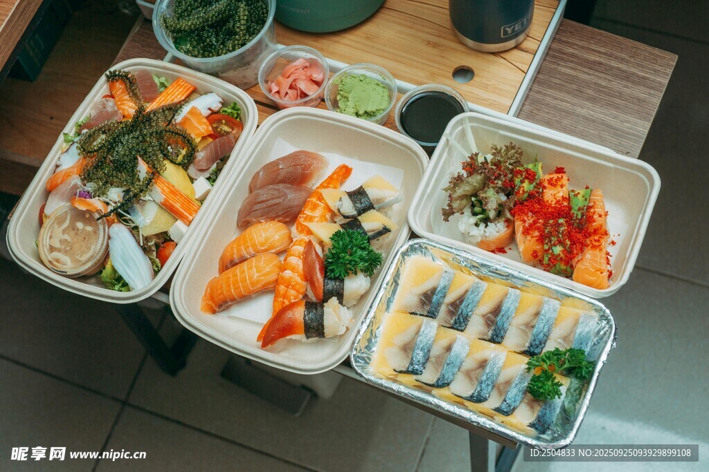 多样美味寿司套餐展示