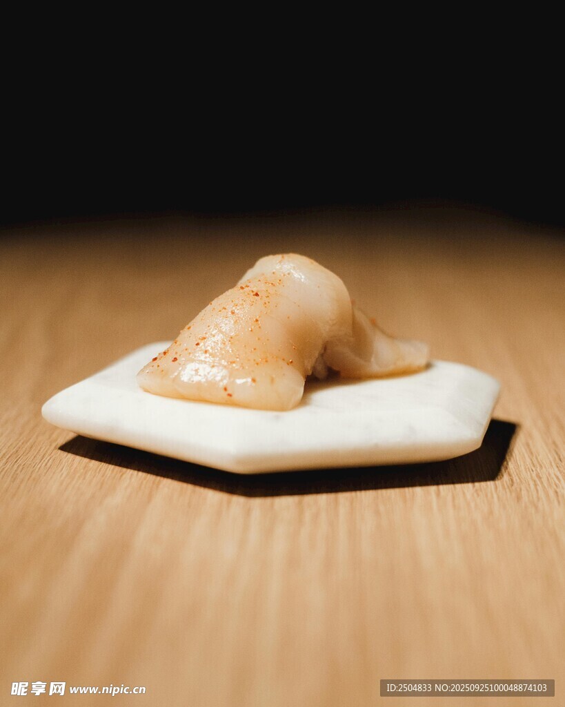 盘中美味海参