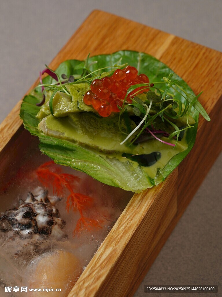 精致寿司摆盘美食