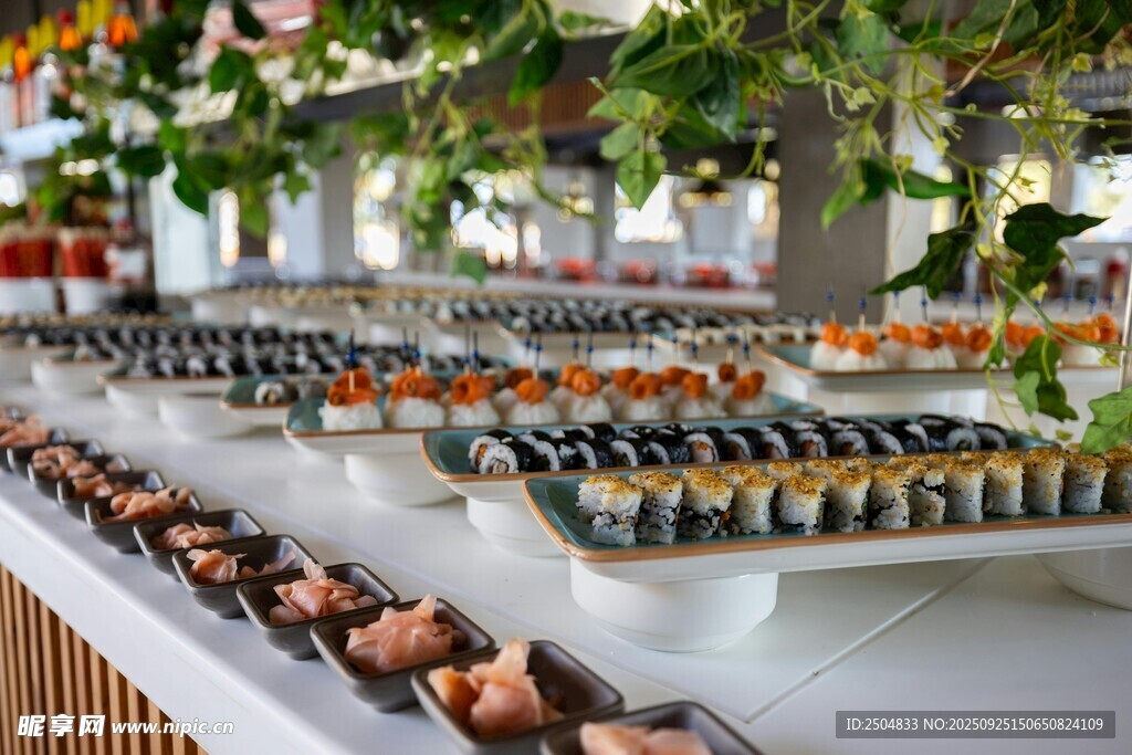丰盛自助餐美食展示