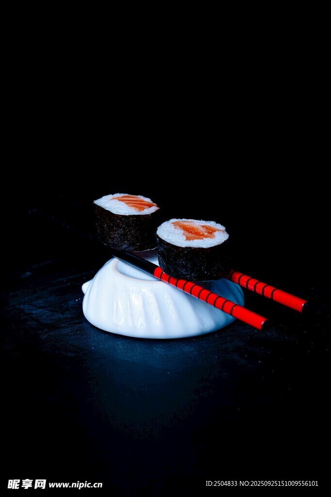 精致寿司摆盘特写