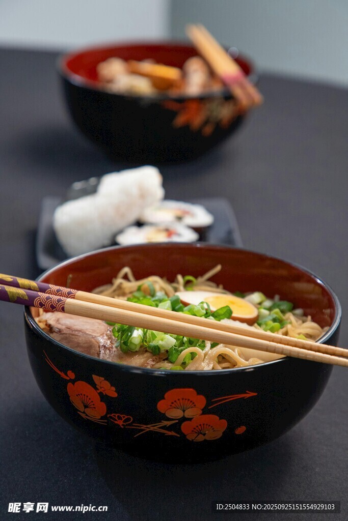 日式美味拉面 筷子相伴