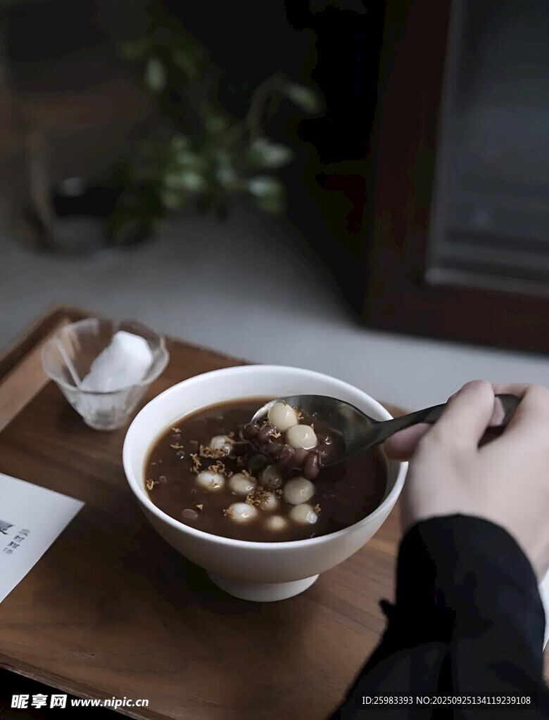 莲子赤豆羹