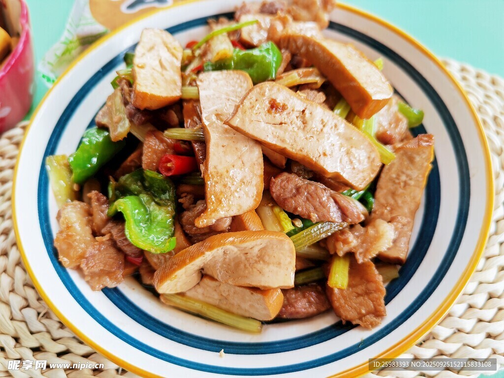 香干炒肉片