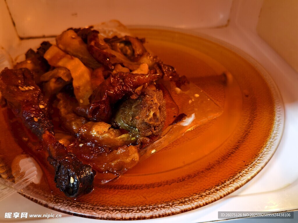 微波炉里的美味烤鸭