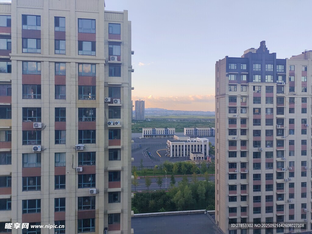 城市高楼景观
