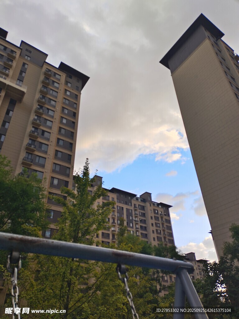 城市高层住宅景观