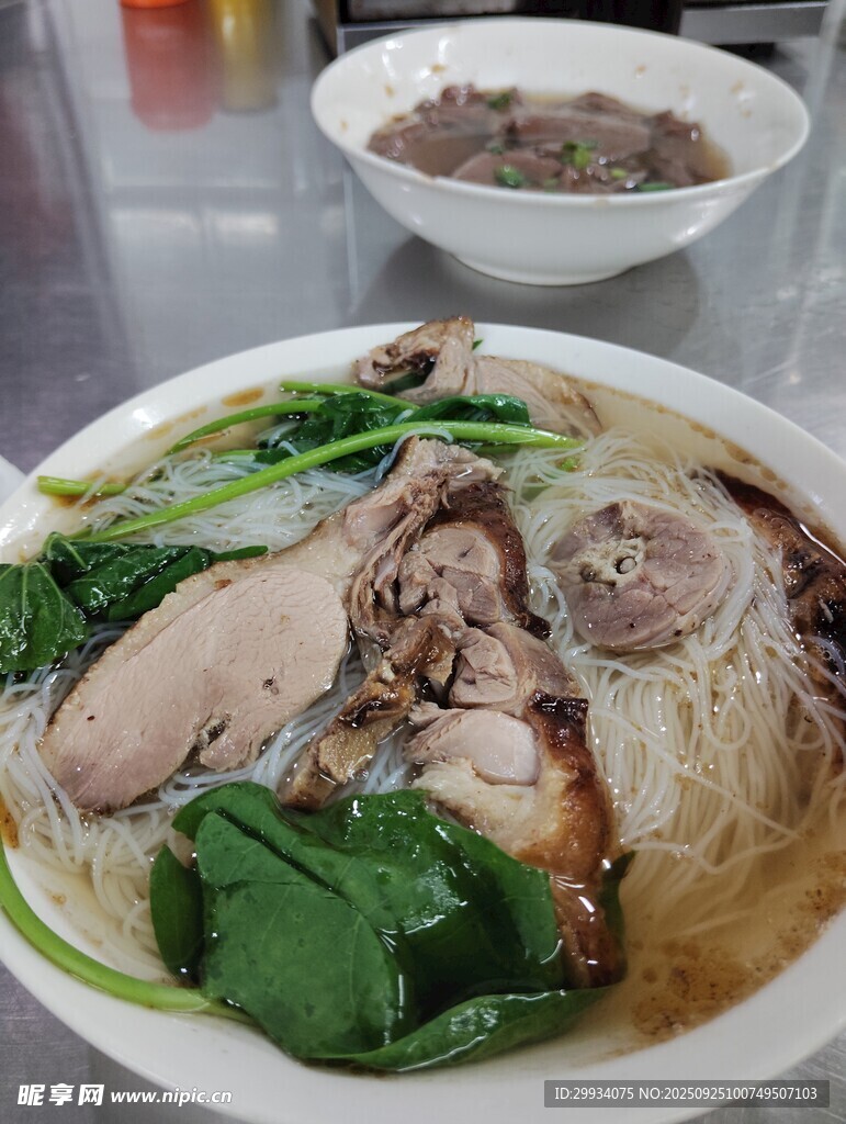 鸭肉细粉