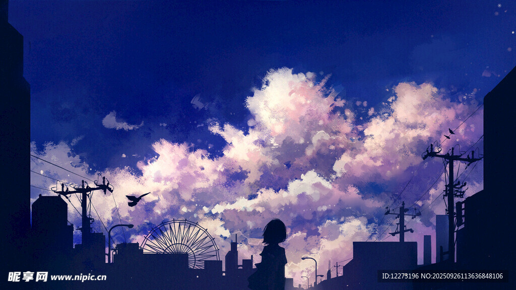 城市上空梦幻紫色云朵