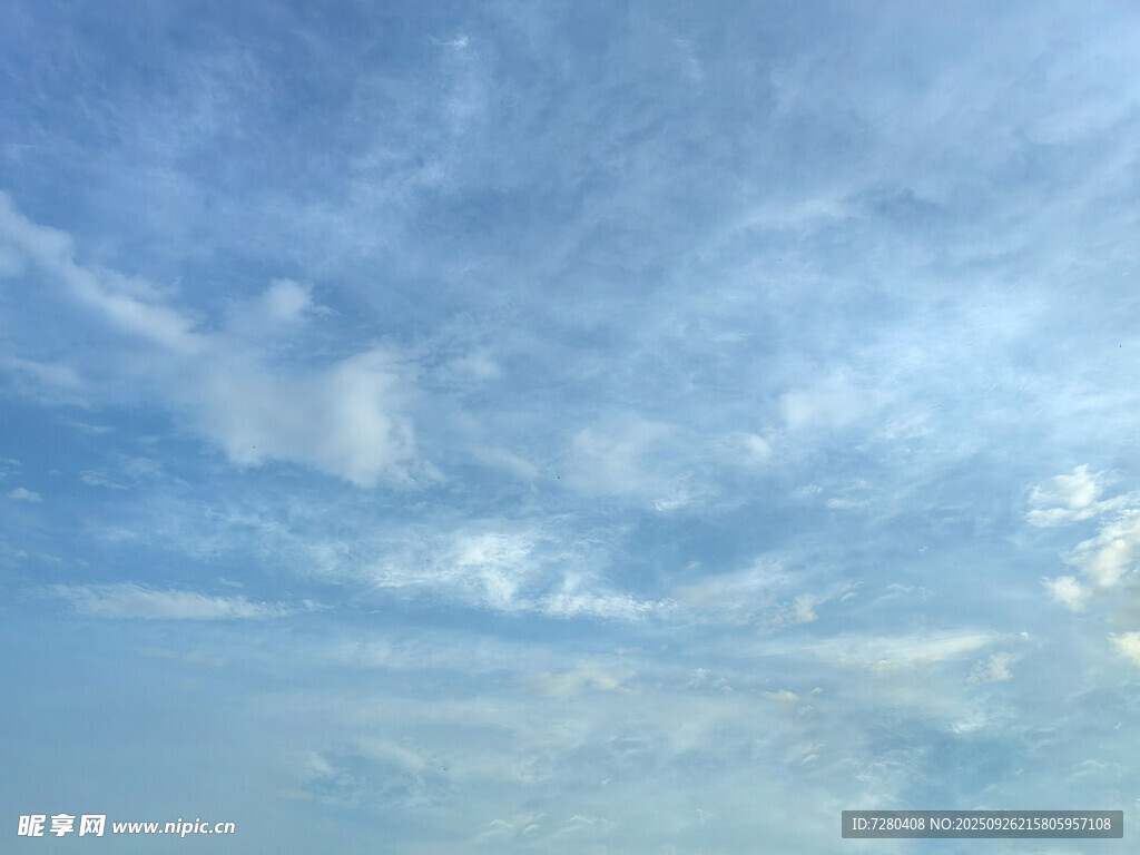 蓝天白云美景