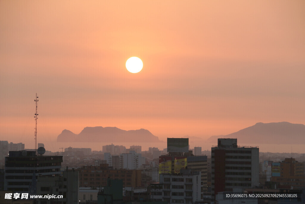 城市日落景象