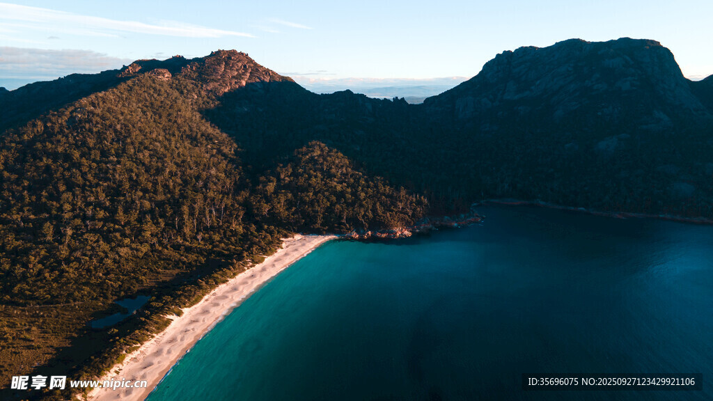  海湾 