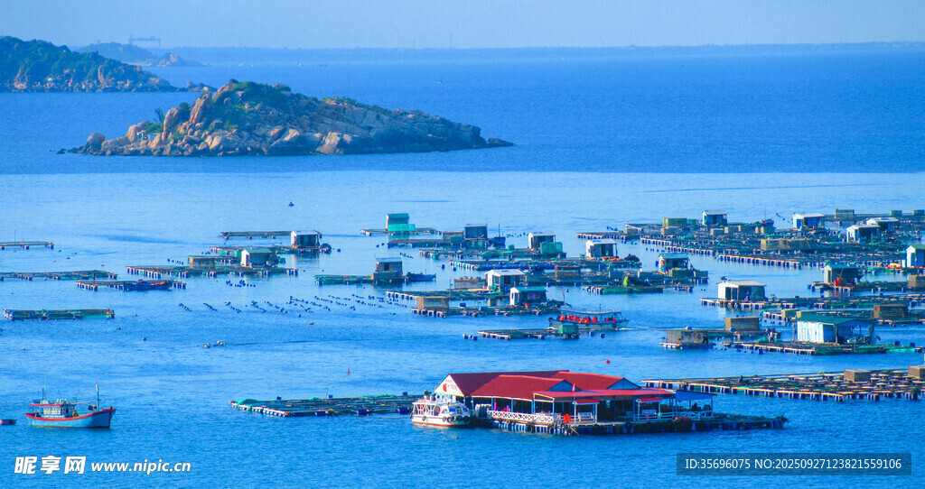 海上渔排景观