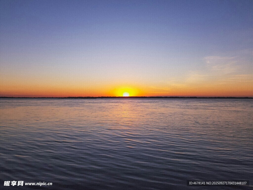 海上日落美景
