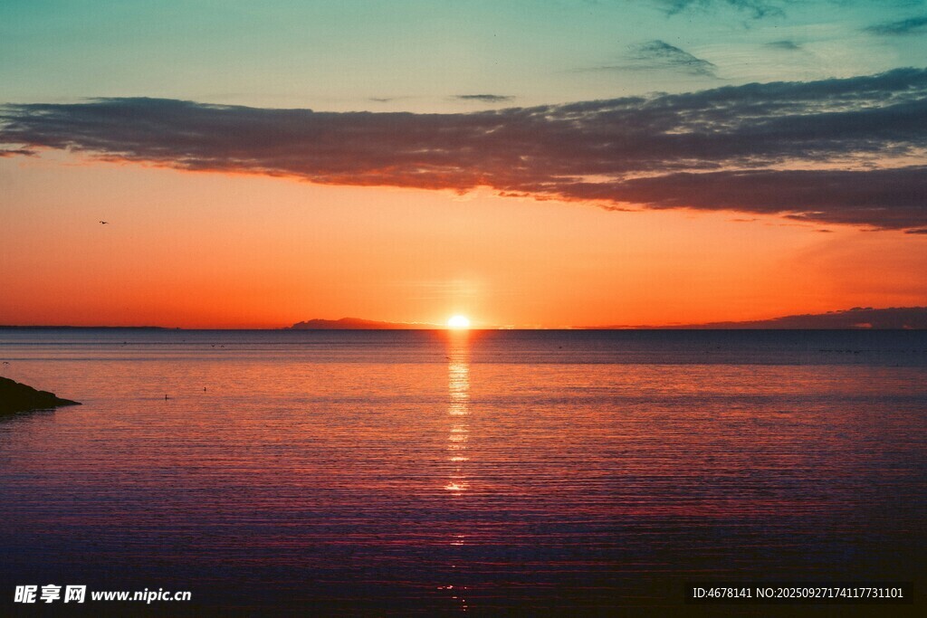 海上日落美景