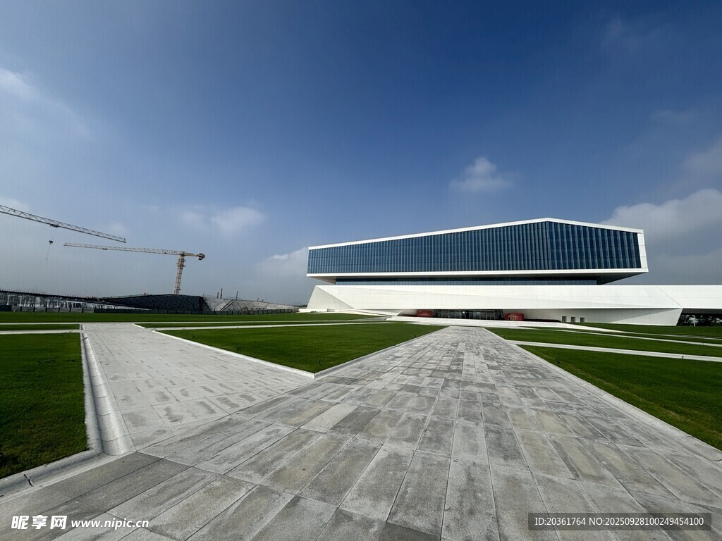 现代风格建筑户外景观
