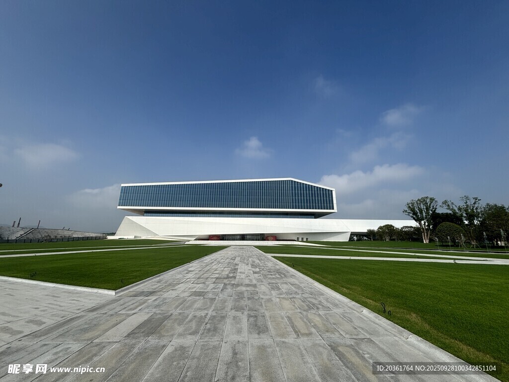 现代风格建筑外观