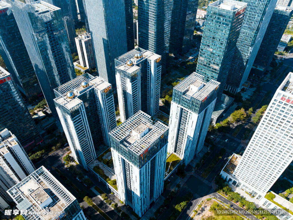 都市摩天大楼俯瞰景观