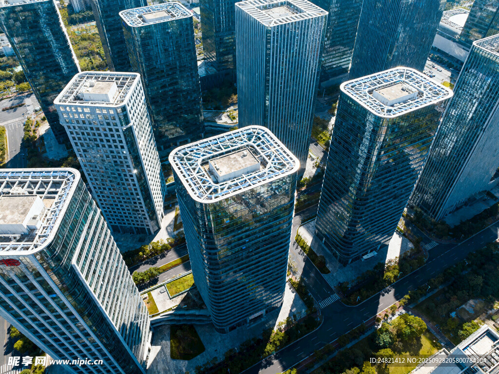 都市摩天大楼俯瞰景观