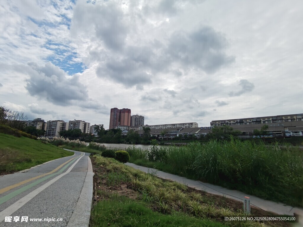 城郊道路风景