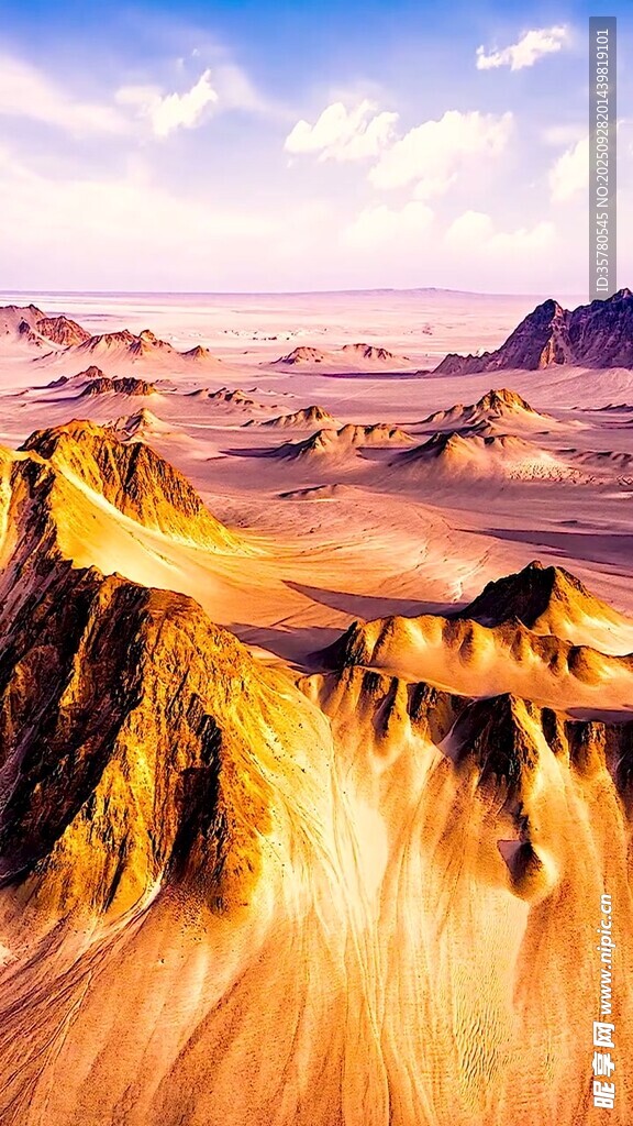壮丽沙漠峡谷风光