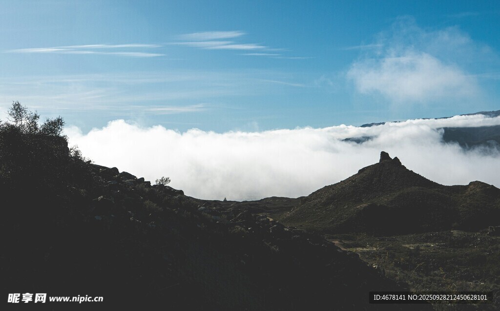 山间云海美景