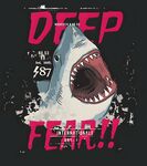 深海鲨鱼恐惧主题海报