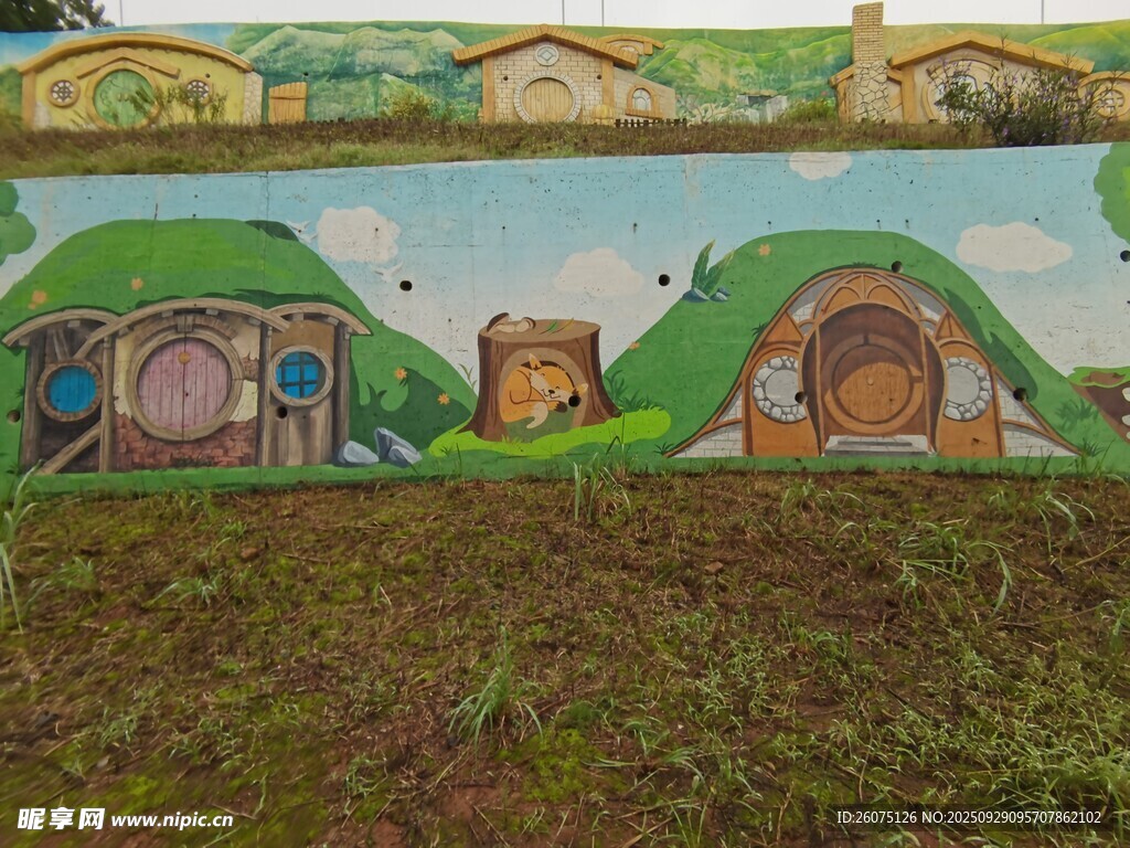 童话风草地小屋墙绘