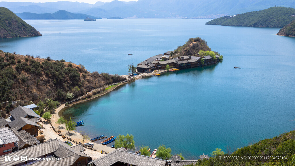 美丽海湾风景如画