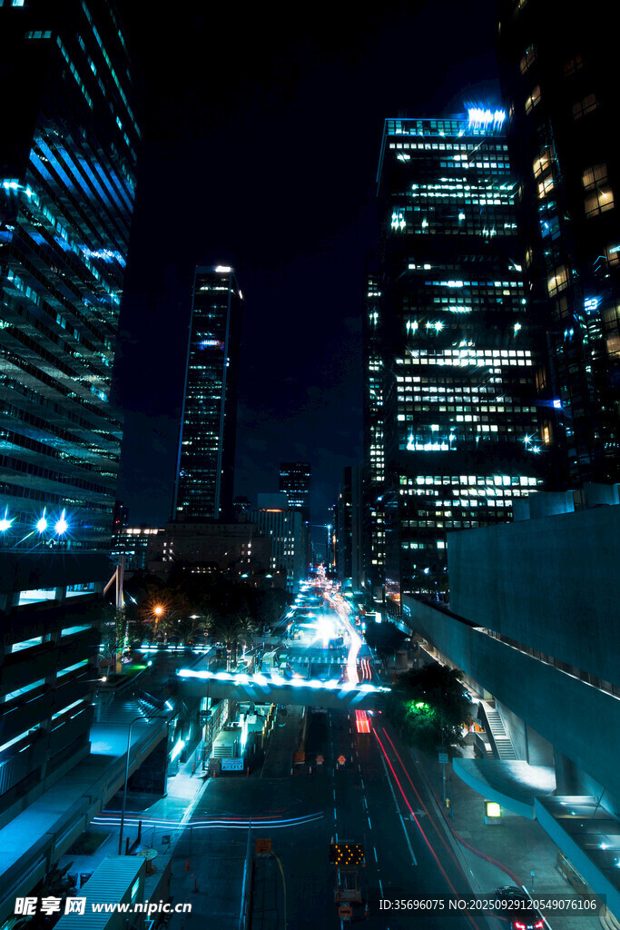 都市璀璨夜景