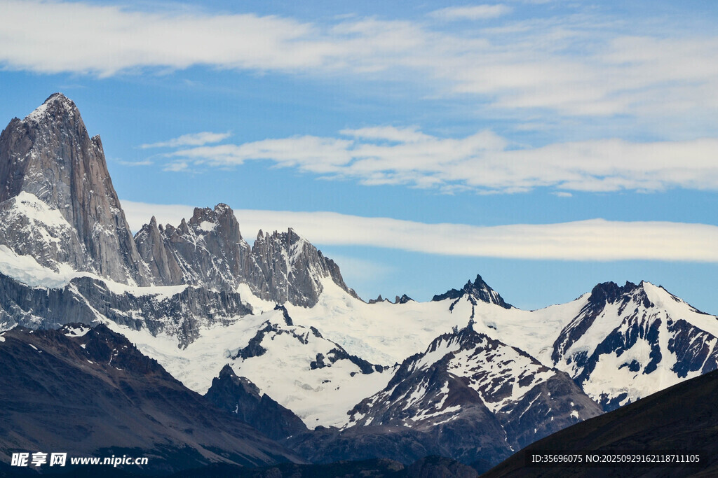 壮丽雪山美景