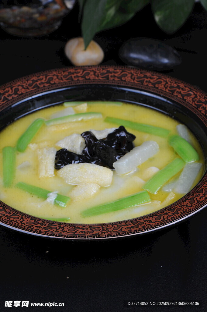 美味三鲜蛋羹