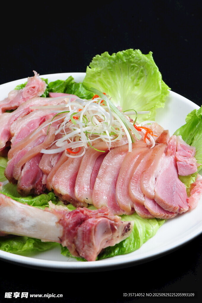 美味生肉拼盘