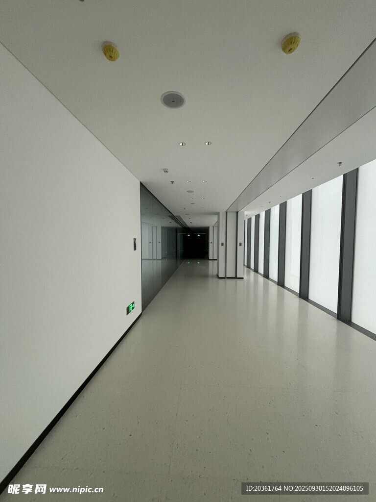空旷走廊室内空间场景