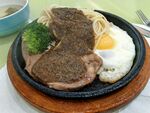 铁板牛排套餐美食特写