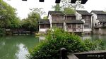 江南水乡河畔古朴民居