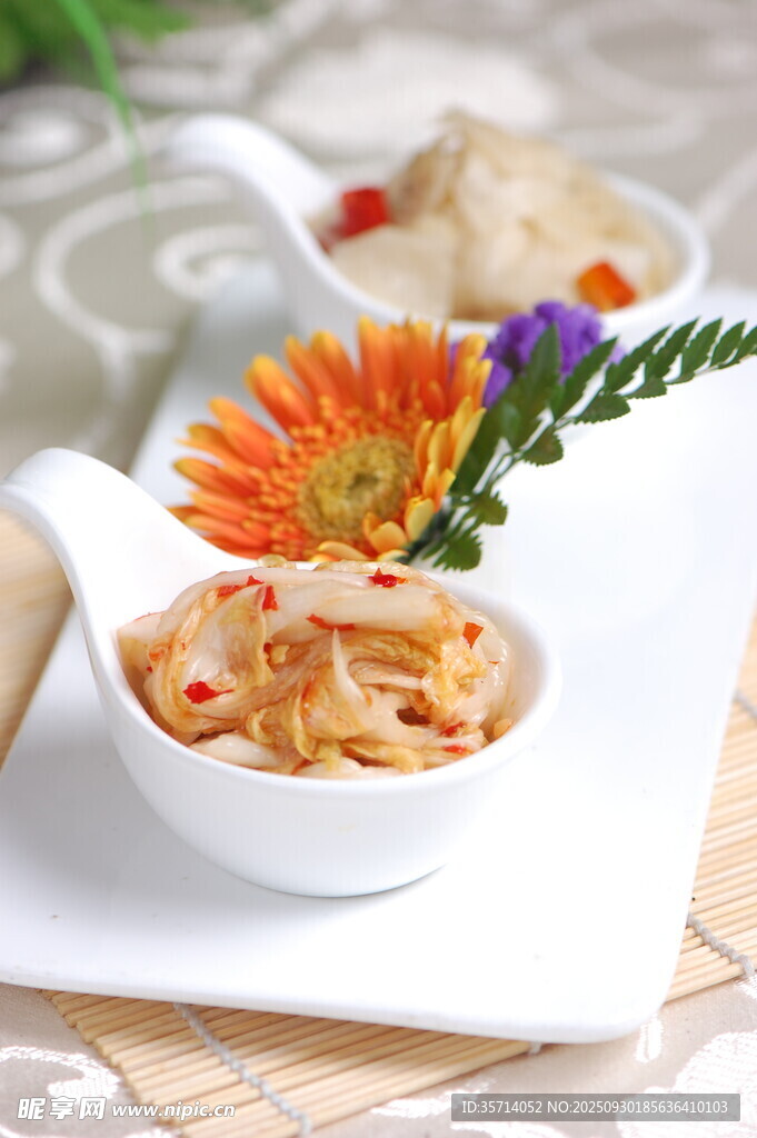 精致泡菜摆盘