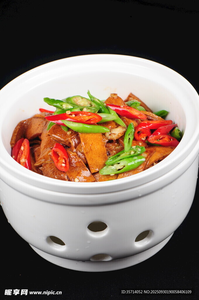 砂锅美味菜肴
