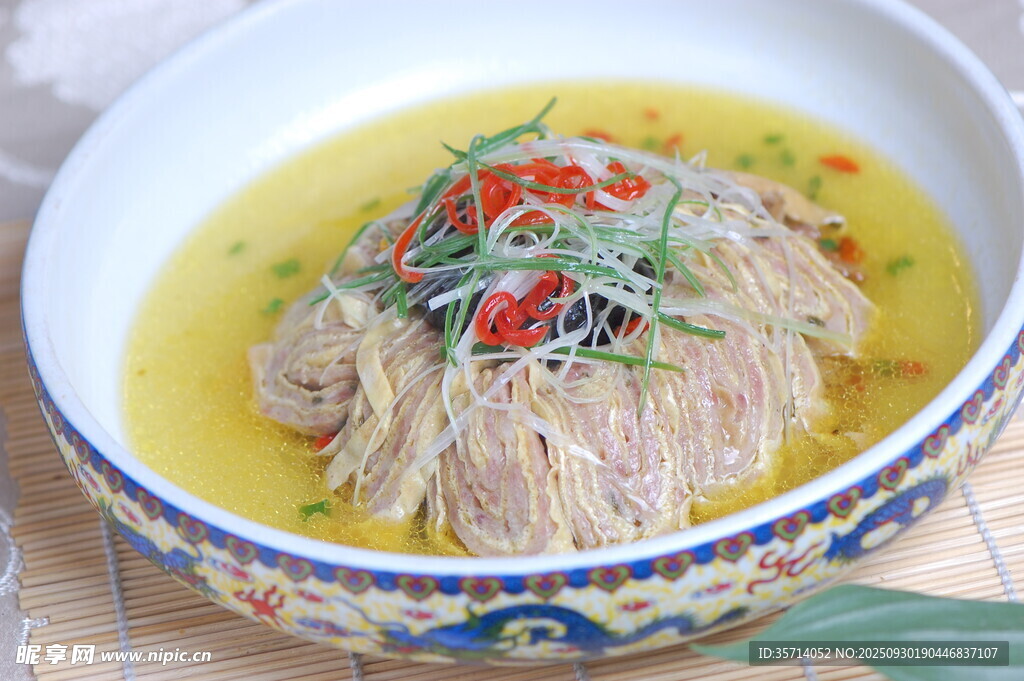 鸡汤烩肉丝