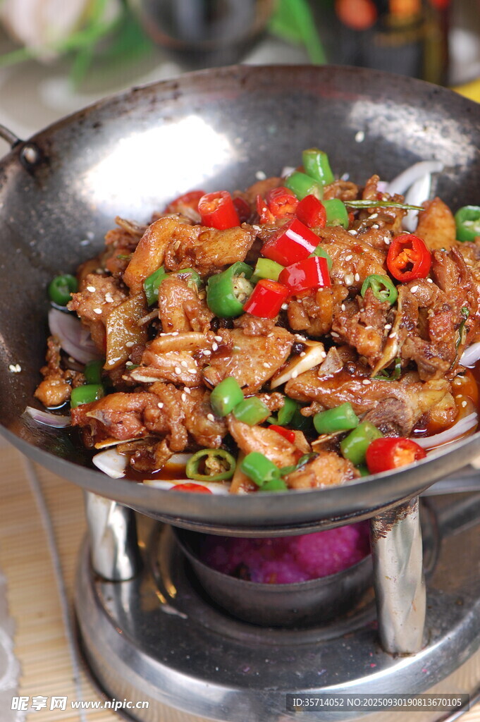 干锅美味肉片