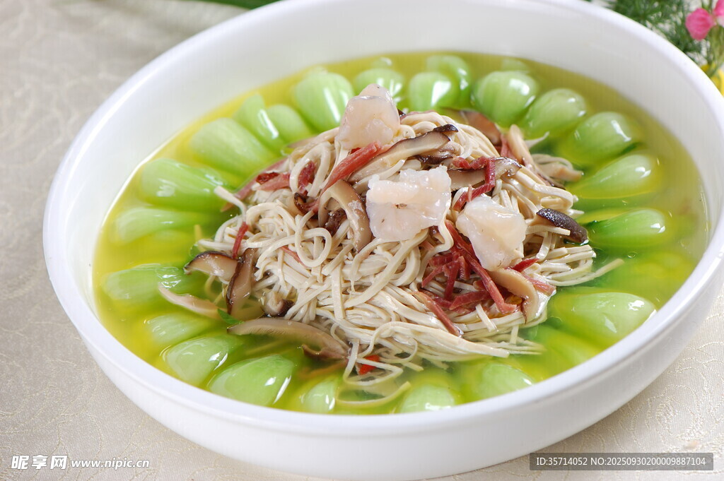 菜心烩肉丝
