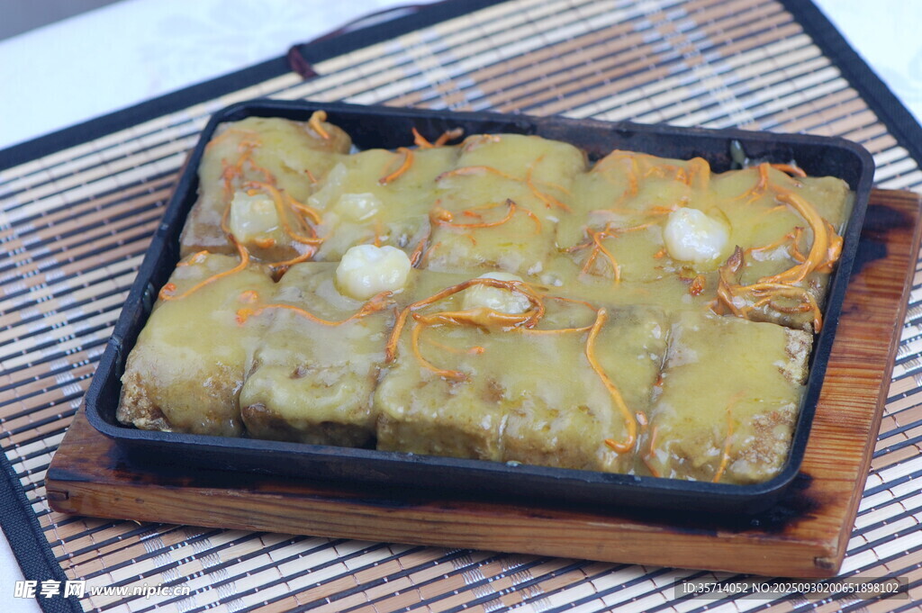 美味豆腐卷诱人美食呈现