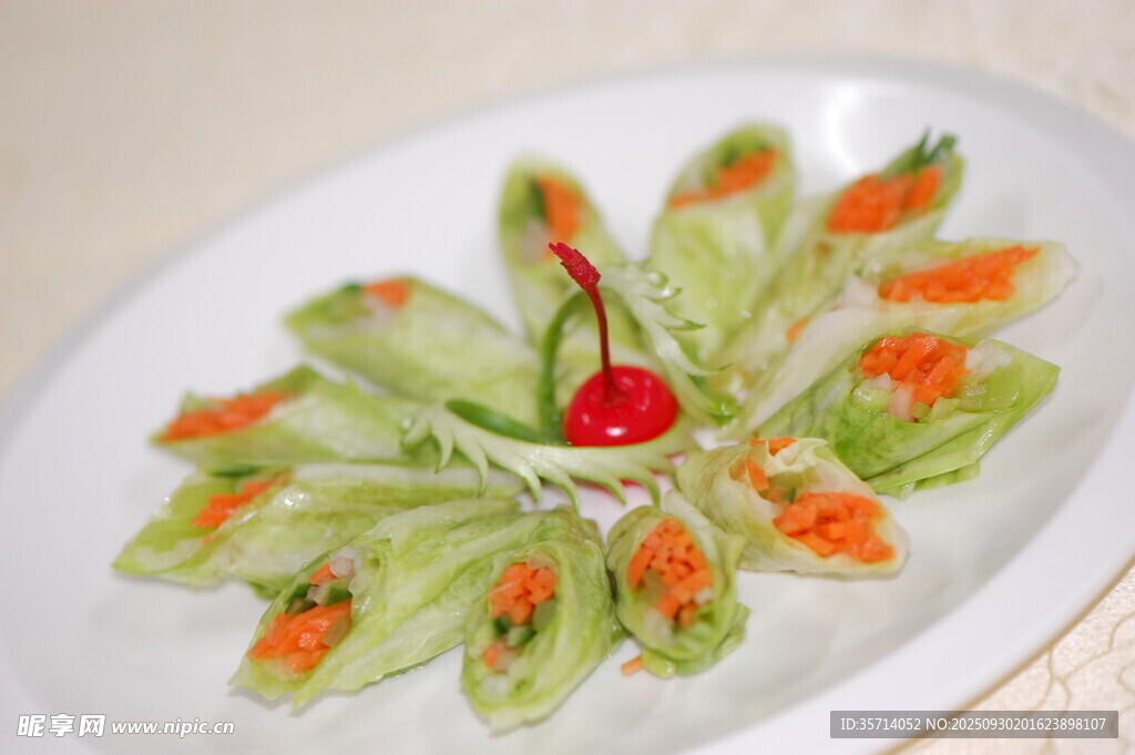 蔬菜卷摆盘造型美食