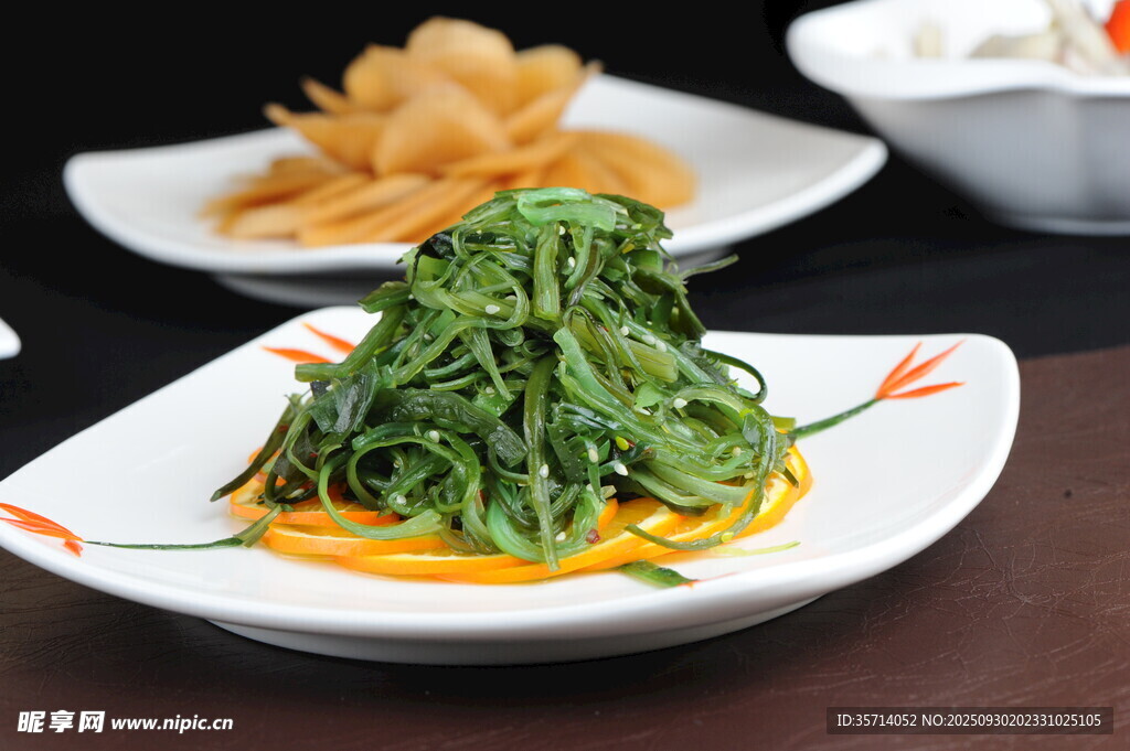 清炒菠菜