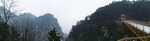 山间美景 远处楼阁隐现