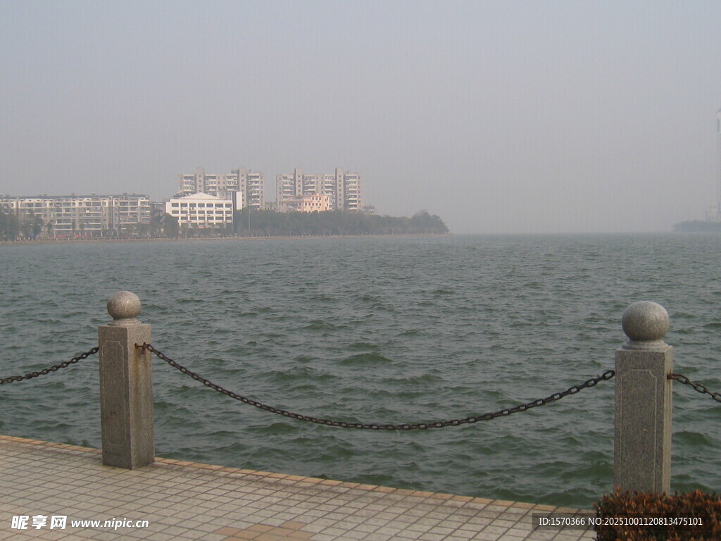 海滨栈道风景